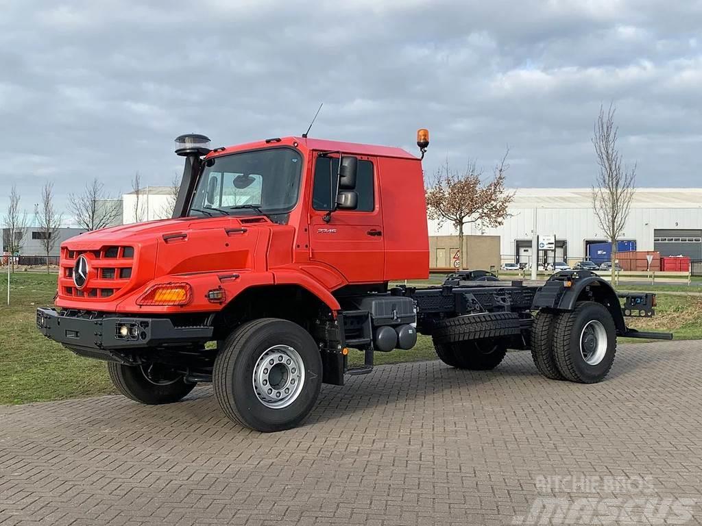 Mercedes-Benz Zetros 2045 Chassis Cabin Chassis Cab trucks