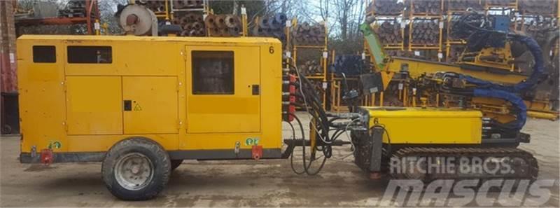 Klemm 702-2 Surface drill rigs