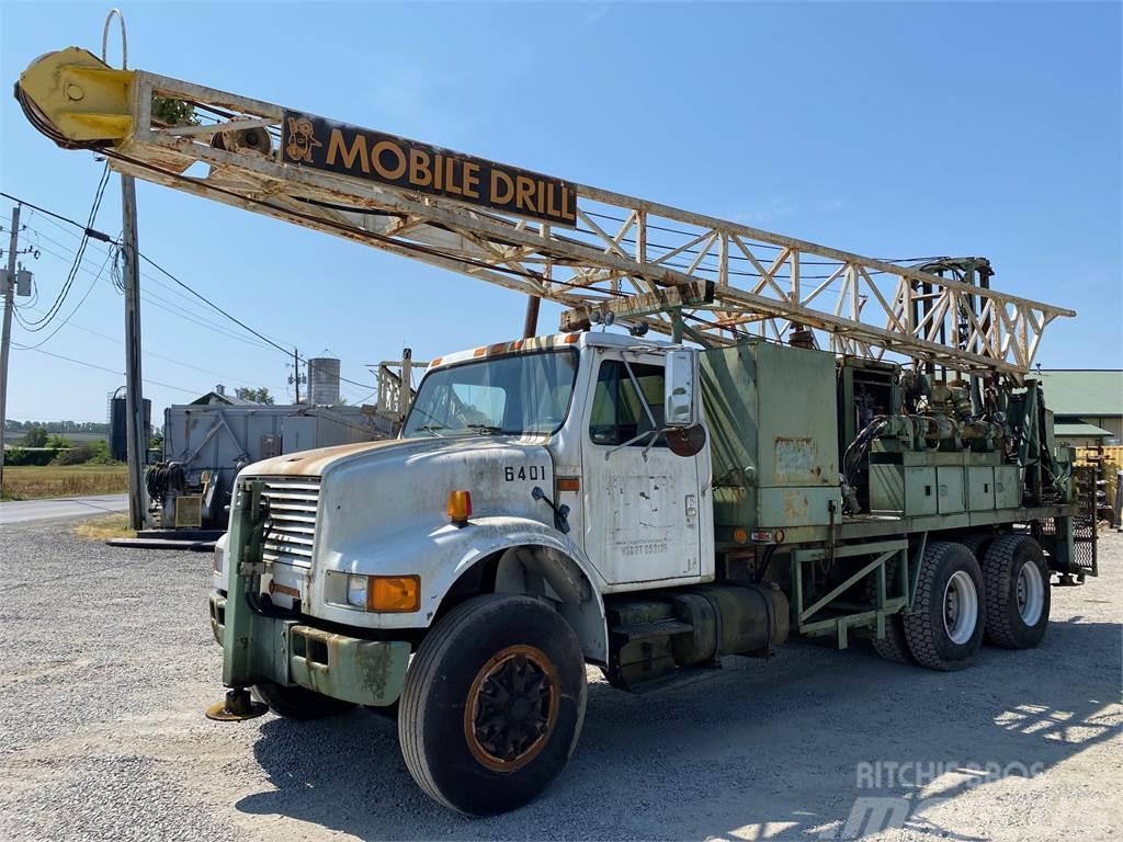  Mobile B61 Drill Rig Surface drill rigs