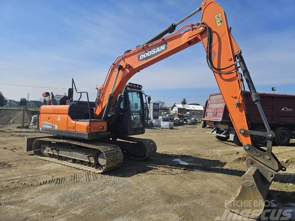 Doosan DX 140 LC5 15T TON Crawler excavators