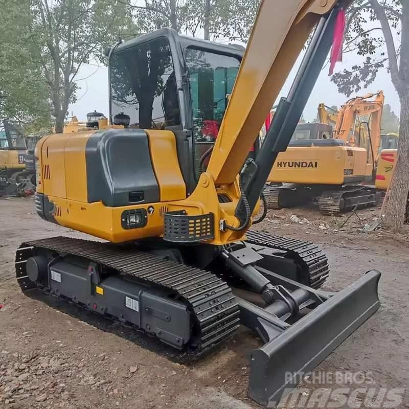 XCMG XE60 Crawler excavators