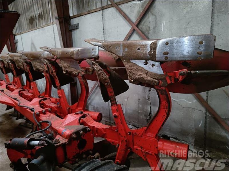 Kuhn vari master 152 bred landhjul Reversible ploughs