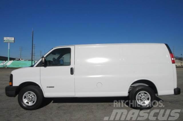 Chevrolet Express 3500 Recovery vehicles