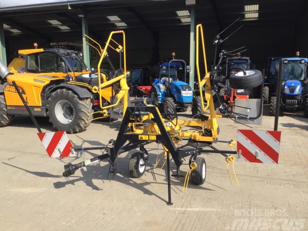New Holland Proted Rakes and tedders