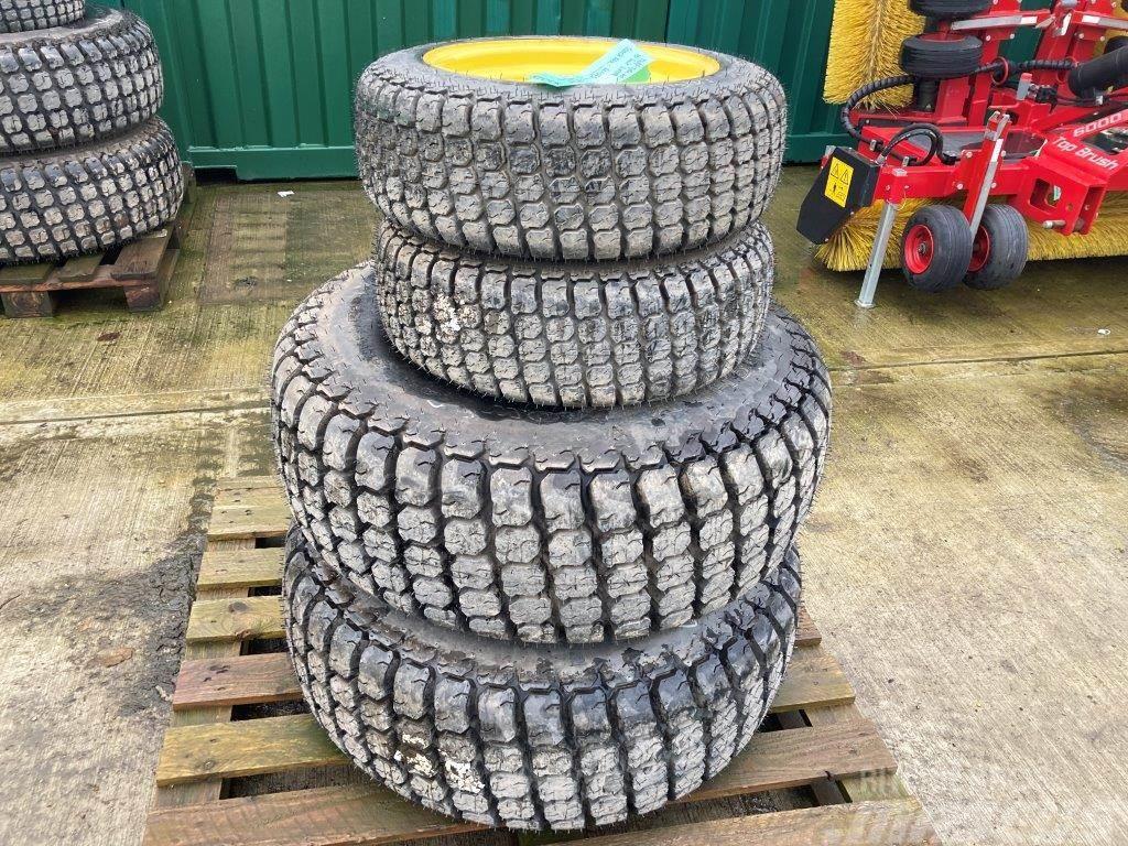 Galaxy Mighty Mow Tyres, wheels and rims