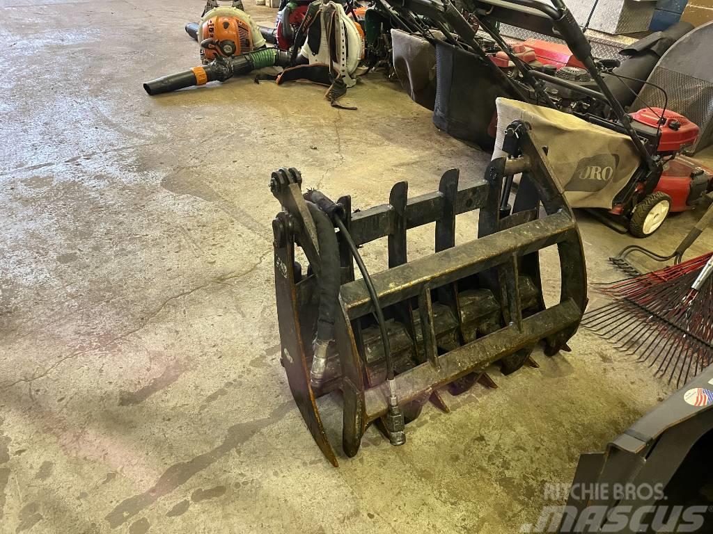 Toro DINGO TX1000 Attachments Other components