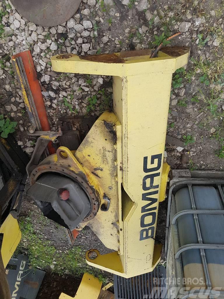 Bomag BW 184 AD Chassis and suspension