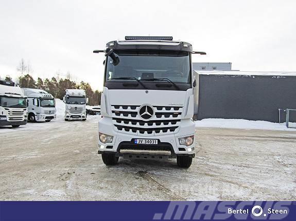 Mercedes-Benz Arocs 3258K Tipper trucks