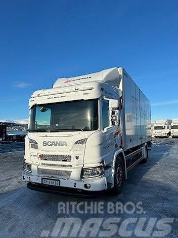 Scania P280B4x2NB m/Närko skappåbygg, sideåpning og baklø Box body trucks