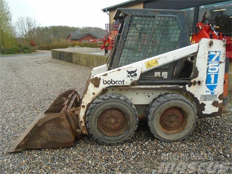 Bobcat 751 Mini loaders