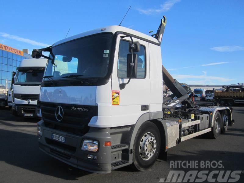 Mercedes-Benz Actros Cable lift demountable trucks