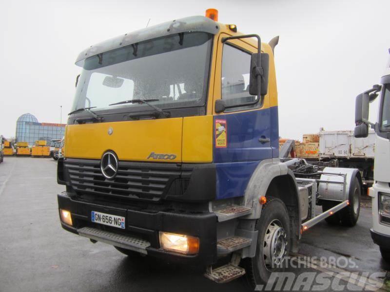 Mercedes-Benz Atego 1823 Cable lift demountable trucks
