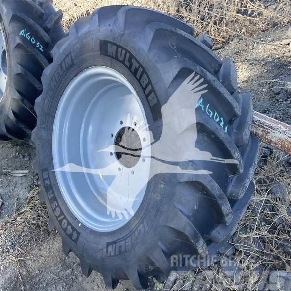 Michelin 440/65R28 Other