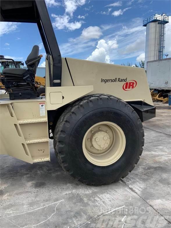 Ingersoll Rand SD100D Single drum rollers