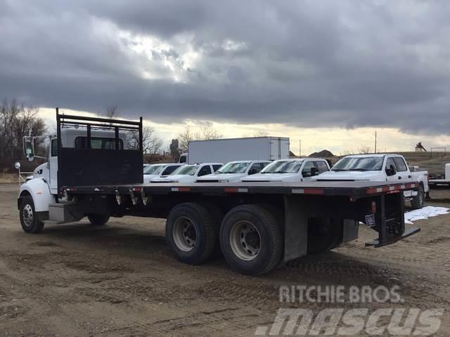 Peterbilt 340 Flatbed / Dropside trucks