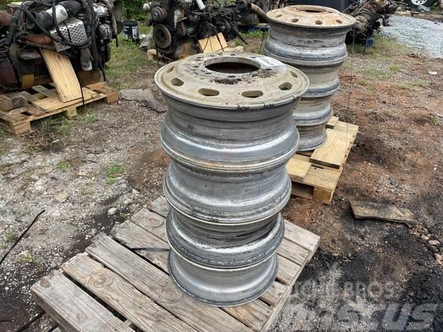  Quantity of (4) 22.5 Wheels Tyres, wheels and rims