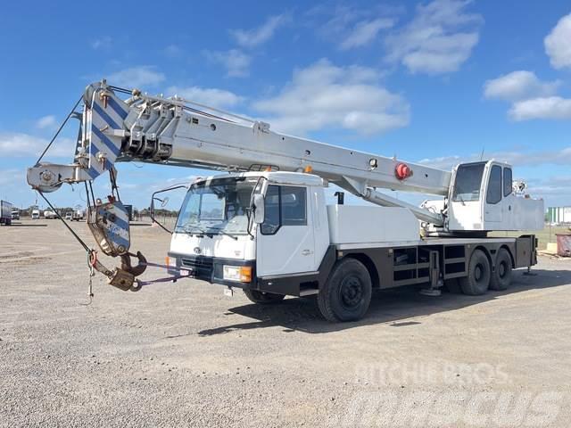 Zoomlion QY25H Tracked cranes