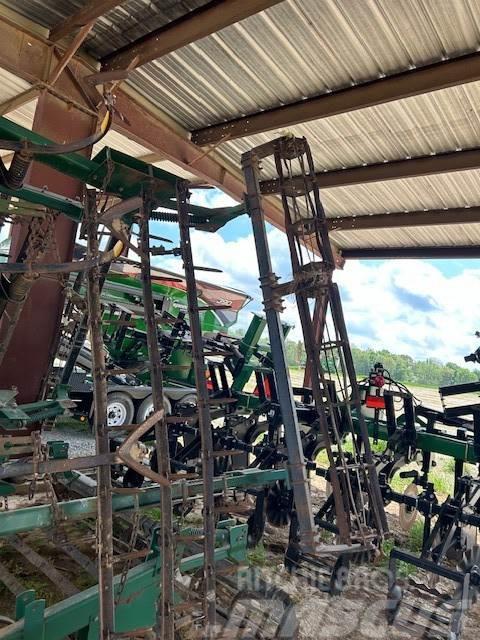 John Deere 726 Other tillage machines and accessories