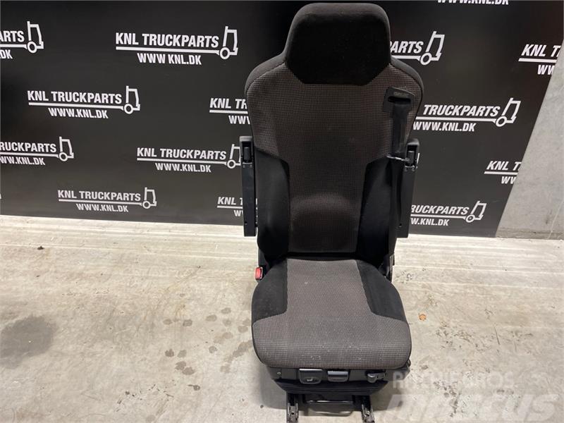 MAN MAN SEAT 81.62307-6531 Other components