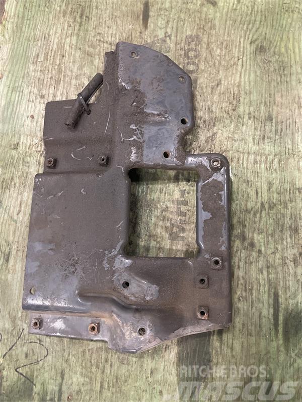 Scania  BRACKET 1915257 Chassis and suspension
