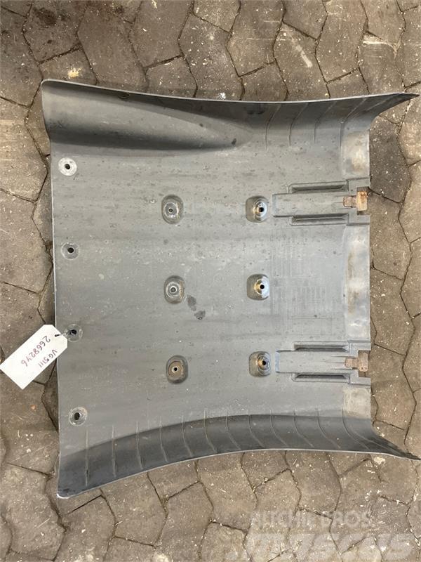 Scania  MUDGUARD 2668246 Chassis and suspension