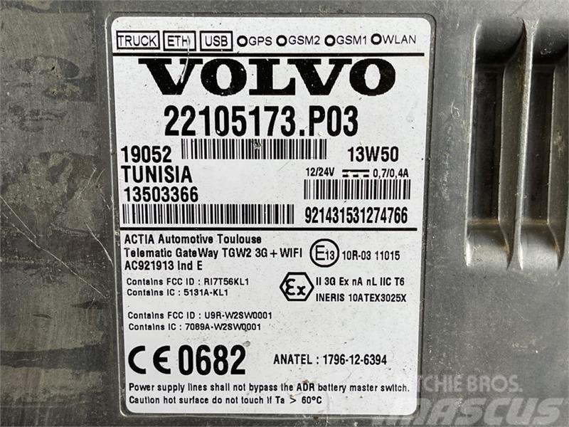 Volvo VOLVO ECU 22105173 Electronics