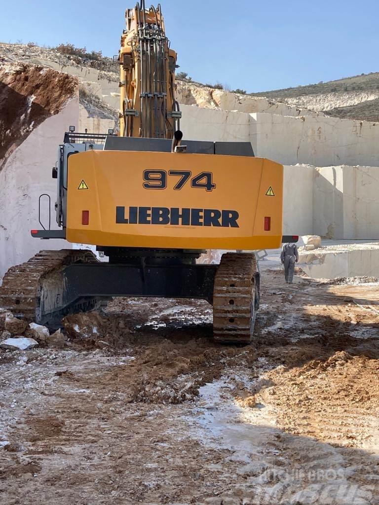 Liebherr 974 C HDSL Crawler excavators