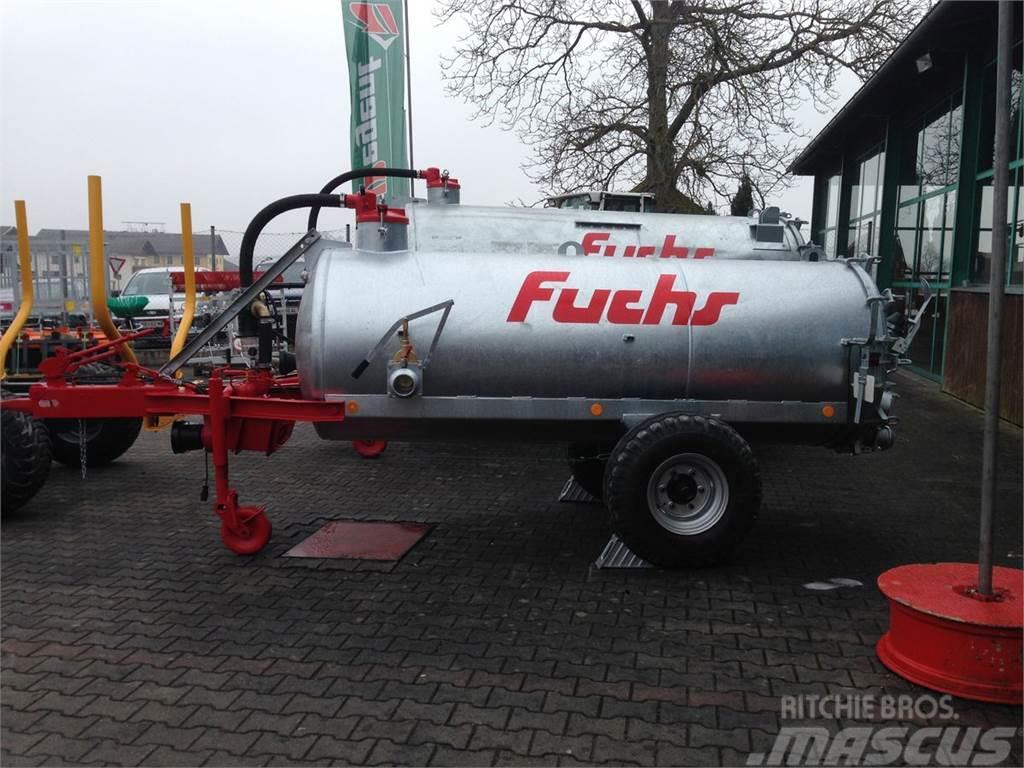 Fuchs Vakuumfass VK 3 mit 3000 Liter Slurry tankers
