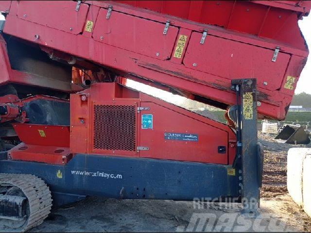 Finlay 883 +SP Crushers