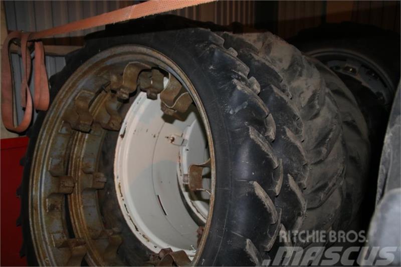 Alliance 8.3-44 Bib agrip Tyres, wheels and rims