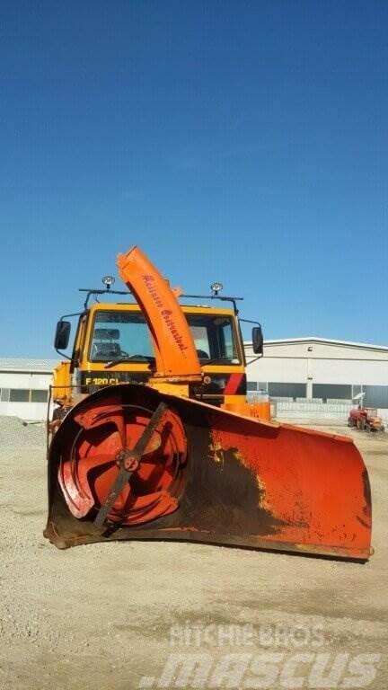  Fresia F120CL Snow blades and plows