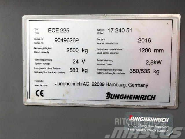 Jungheinrich ECE 225 - 2.400MM GABELN - BJ.2016 Others