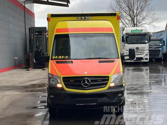 Mercedes-Benz Sprinter 519 CDI Rettungswagen Ambulances