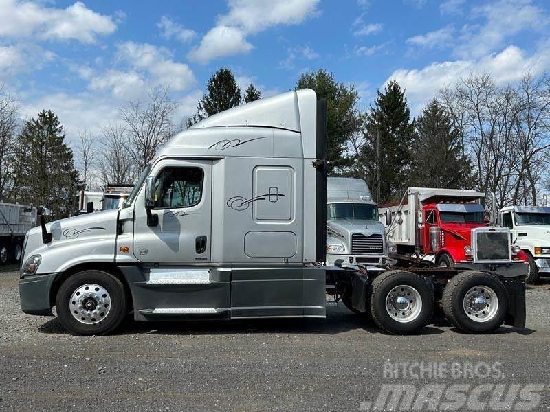 Freightliner Cascadia 125 Evolution Tractor Units