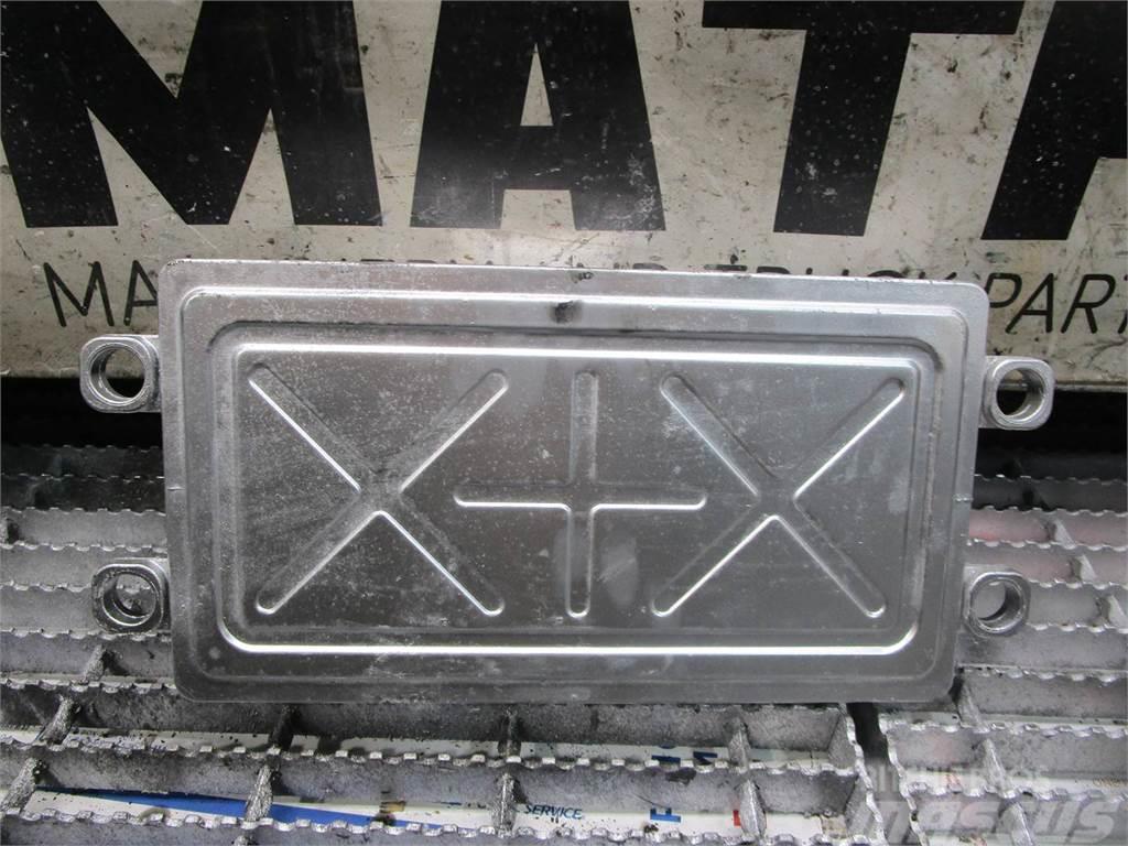 International MaxxForce 10 Electronics