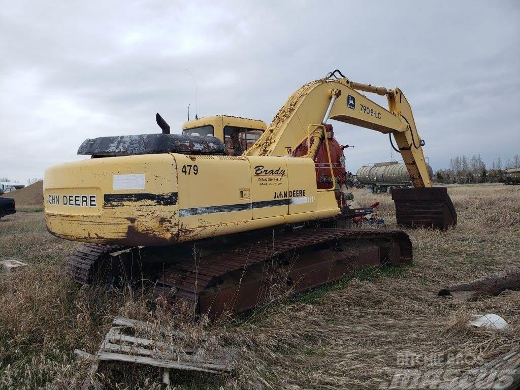John Deere 790E LC Crawler excavators