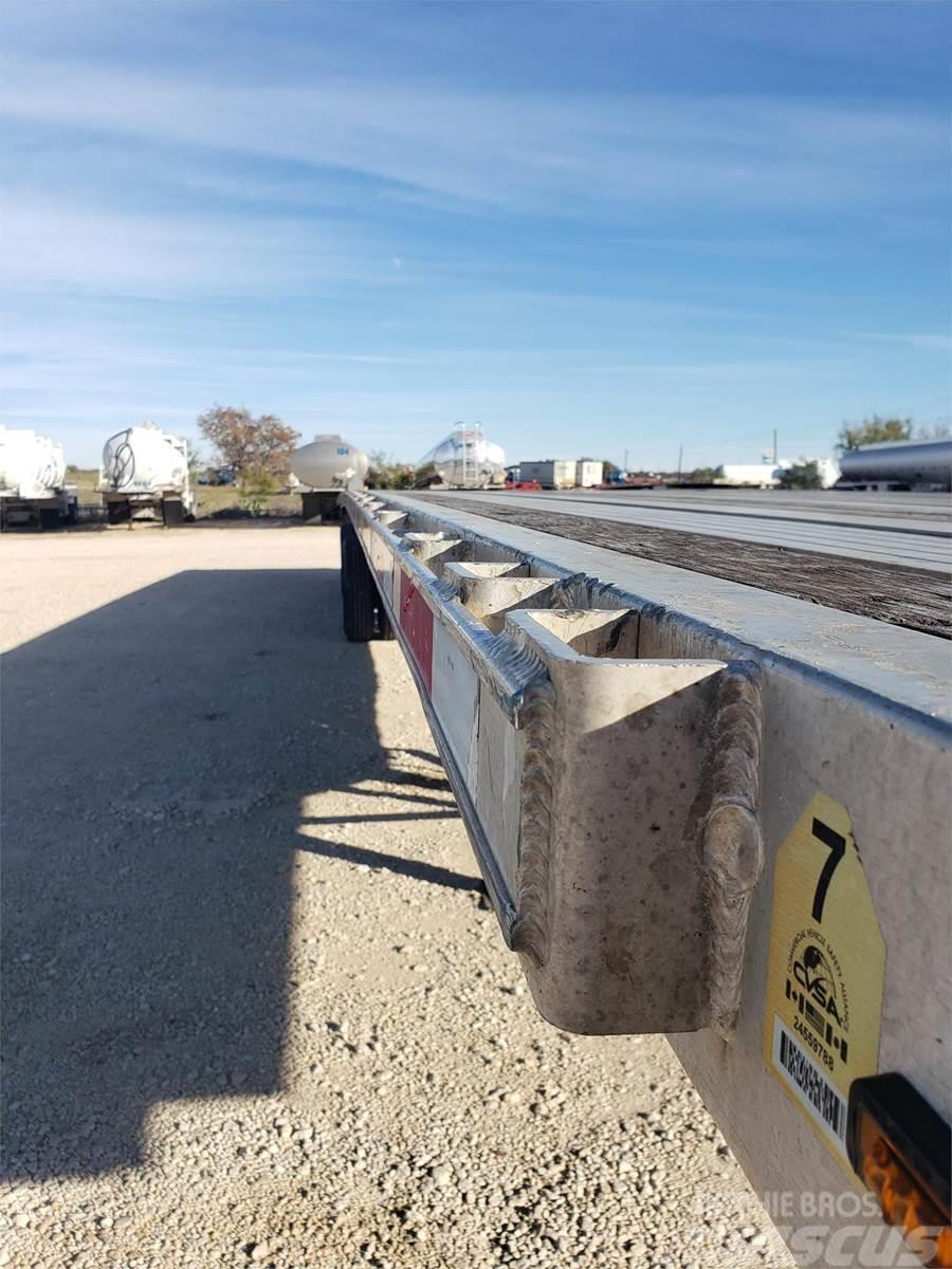 Transcraft  Flatbed/Dropside trailers