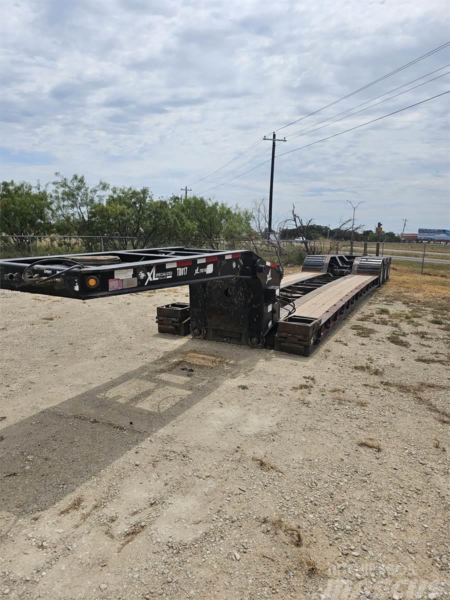  XL Specialized Flatbed/Dropside semi-trailers