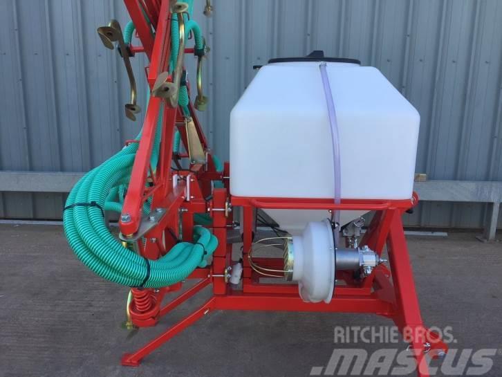  Techneat Avacast Mounted GR400 applicator Other forage harvesting equipment