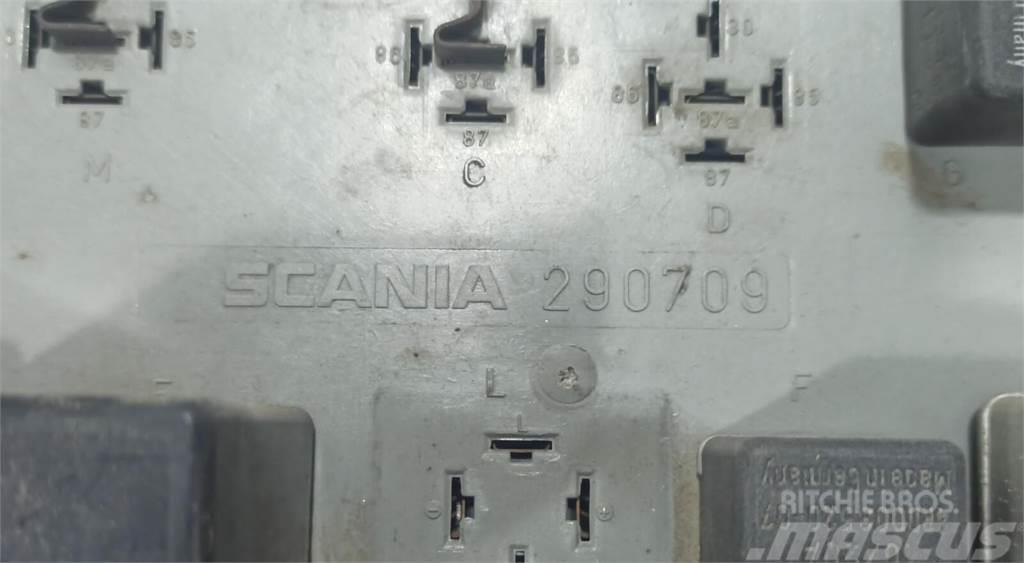 Scania 2-Series Electronics