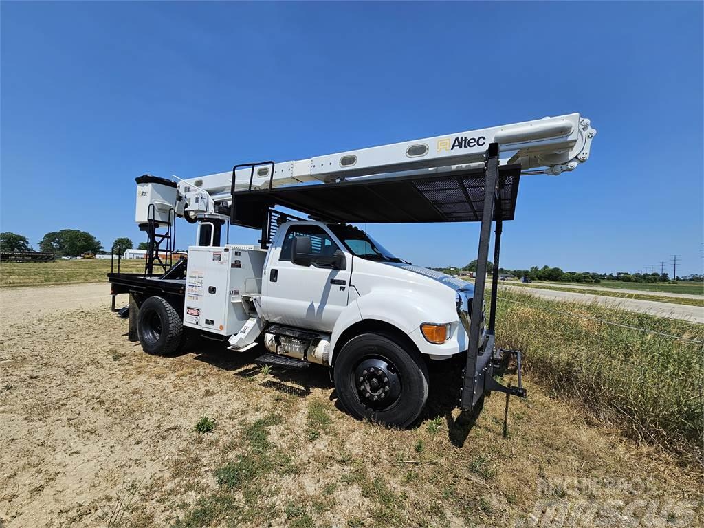 Ford / Altec F650 / LR7-58 Truck & Van mounted aerial platforms