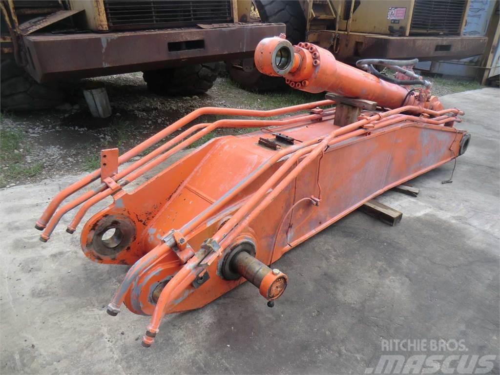 Hitachi ZX350 LCN-3 Chassis and suspension
