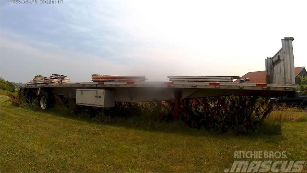 Reitnouer 45 FT Flatbed/Dropside semi-trailers