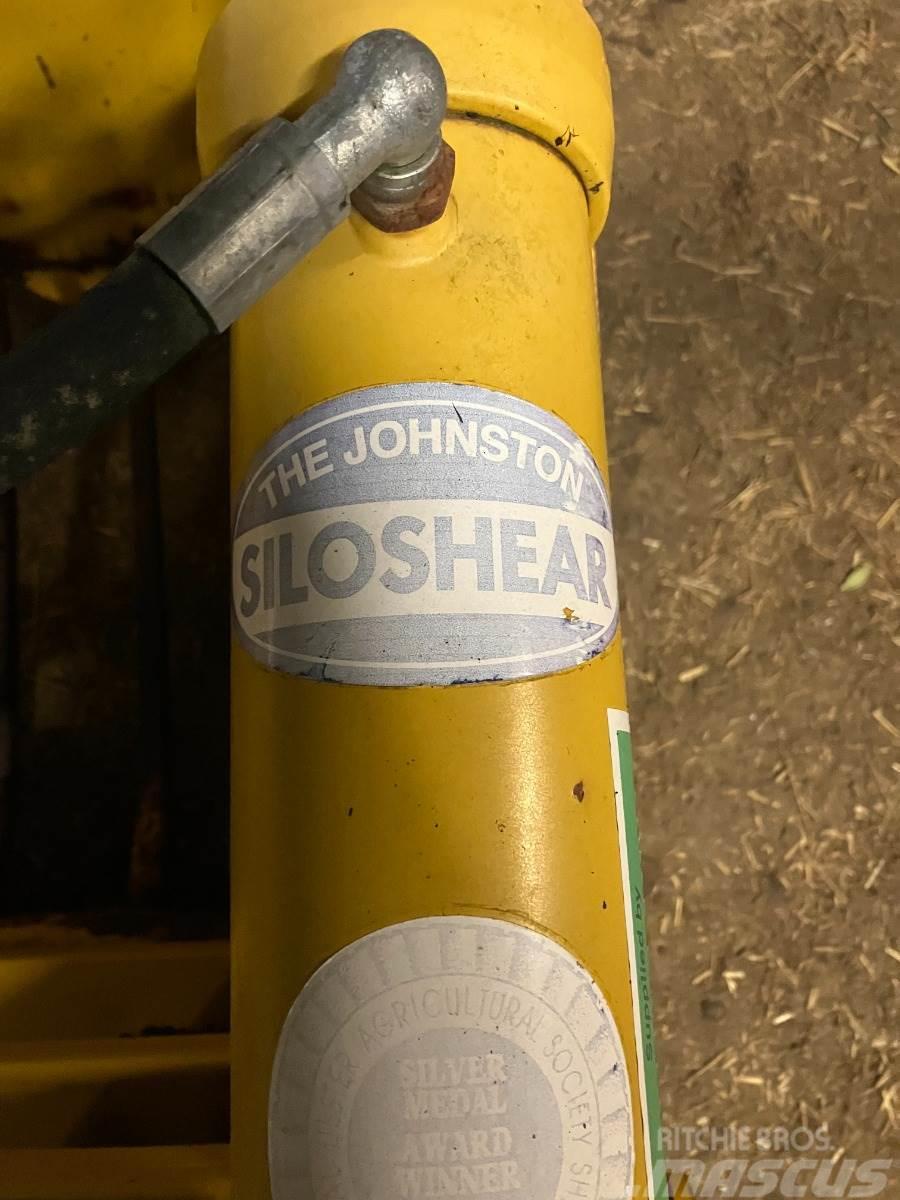 Johnston  Other tractor accessories
