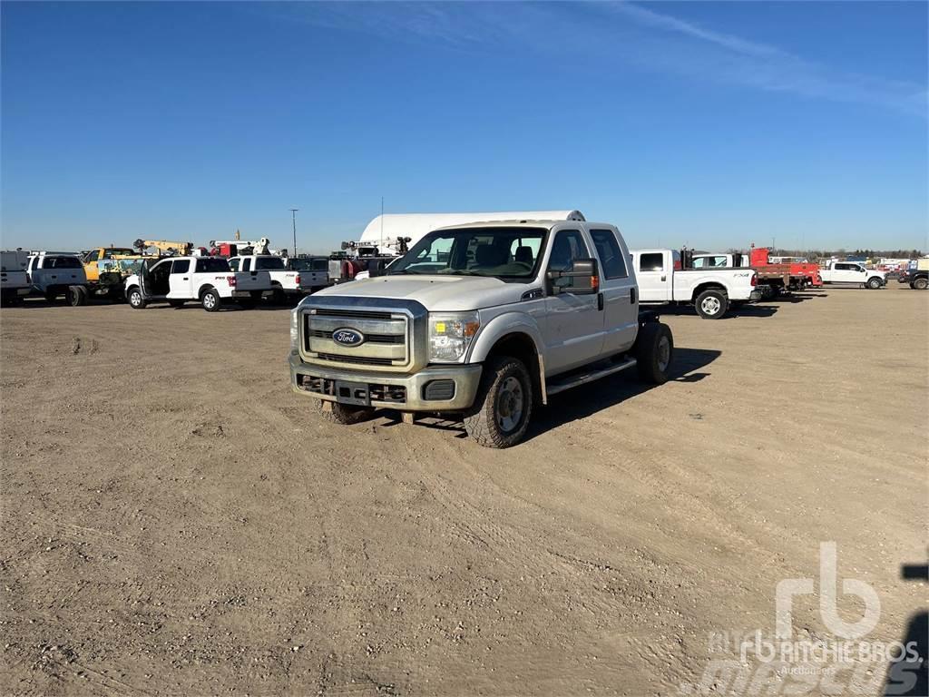 Ford F-250 Chassis Cab trucks
