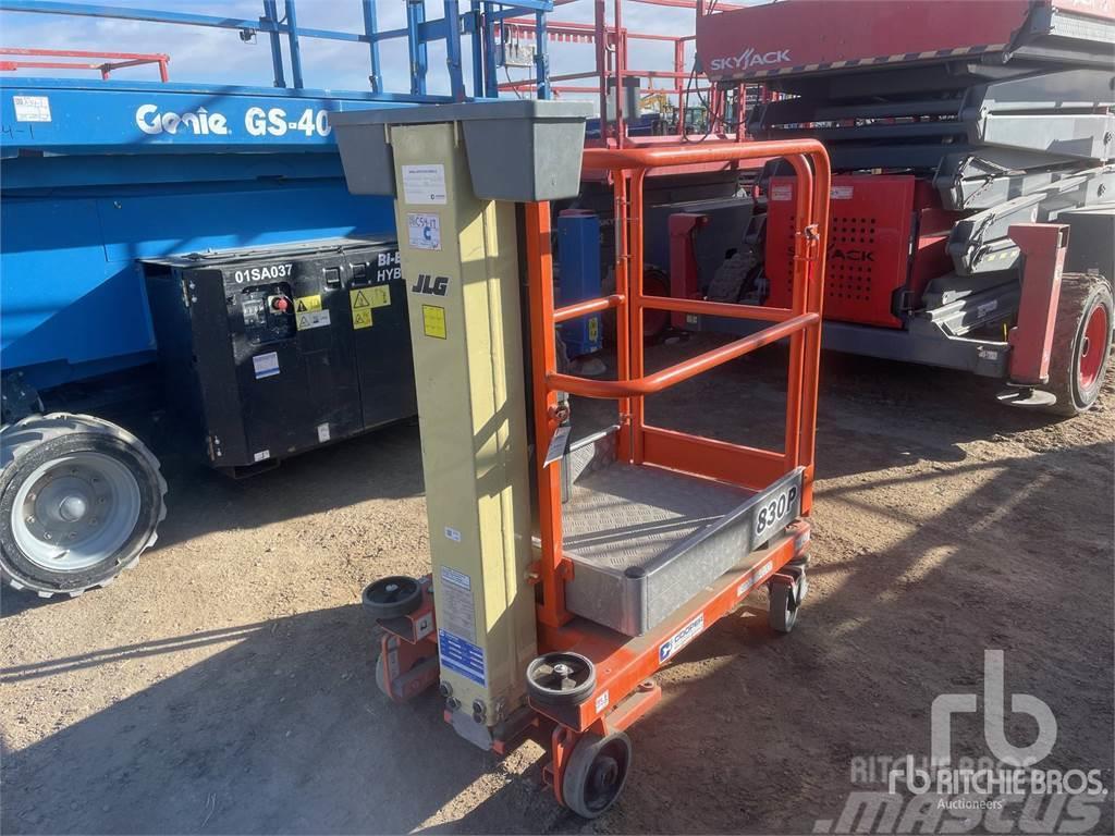 JLG 830P Articulated boom lifts