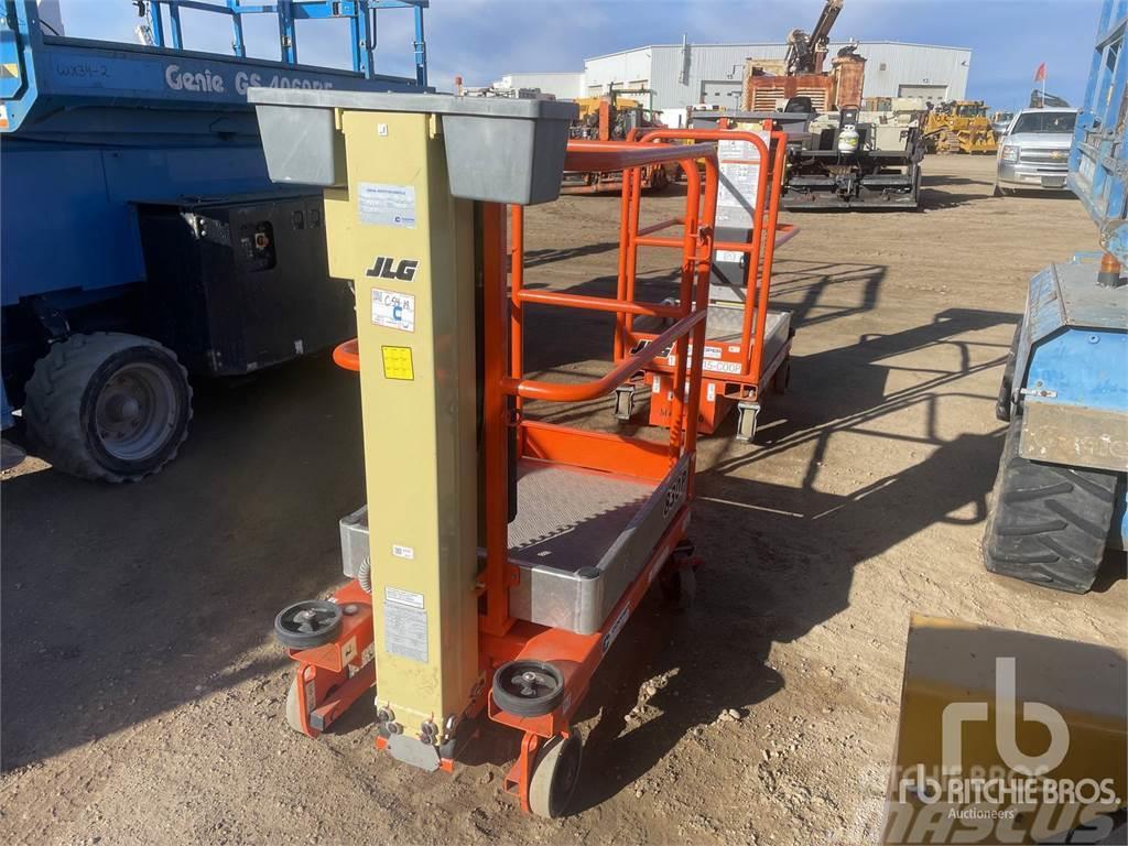 JLG 830P Articulated boom lifts