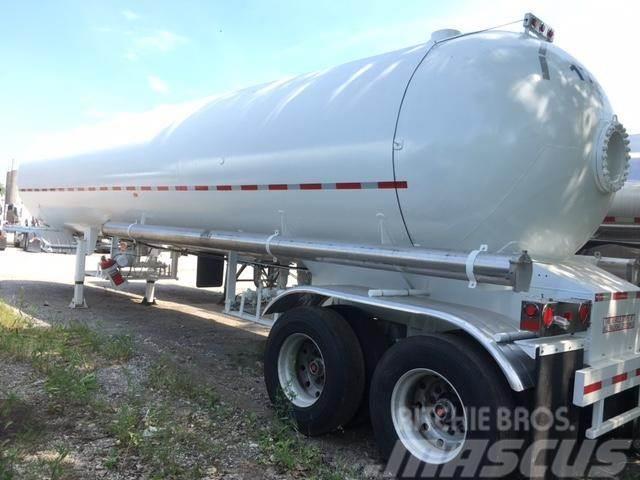  DOWNING TOWN MC330, NEW TESTS, NEW PAINT Tanker trailers