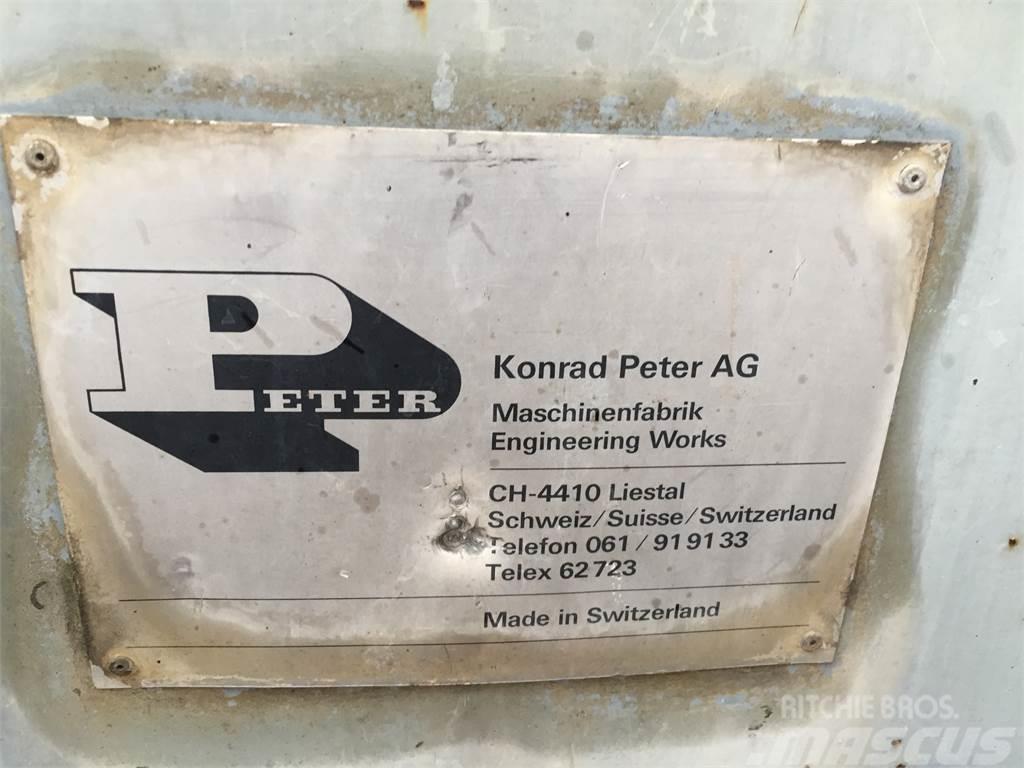 Konrad Peter R12 fejemaskine Other