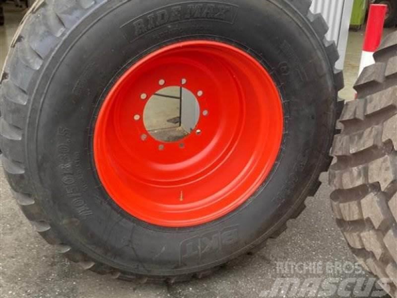 BKT 710/50 R 30.5 Ride Max FL 693 M Tyres, wheels and rims